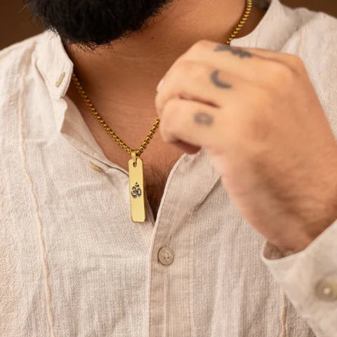 Om Vertical — Engraved Gold