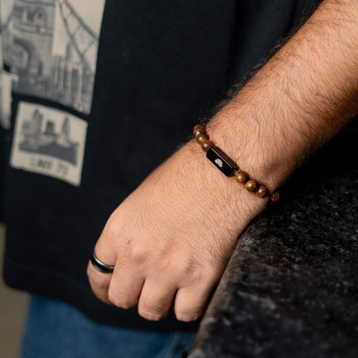 Golden Gaze Tiger Eye Bracelet