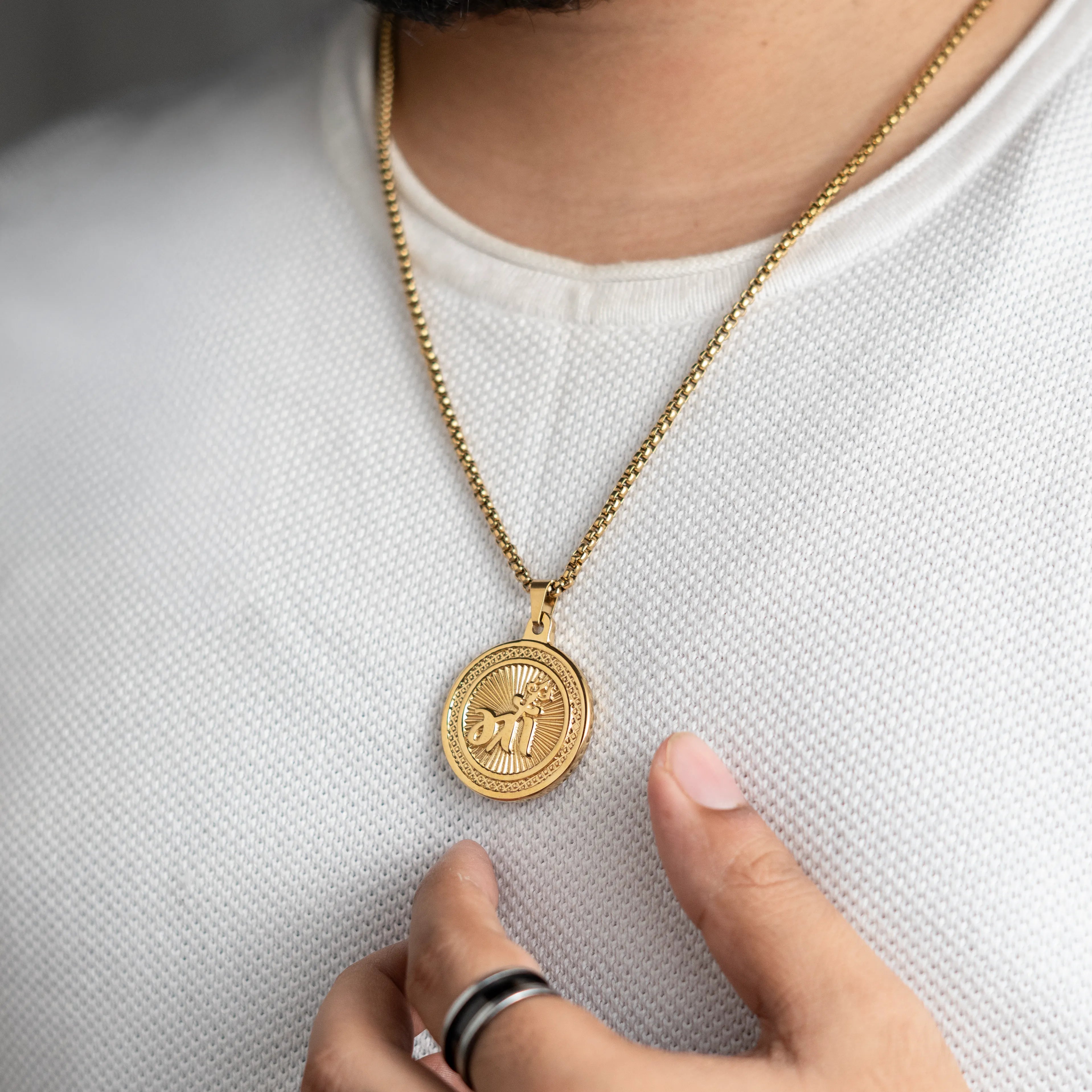 Maa Orbit — Premium Gold