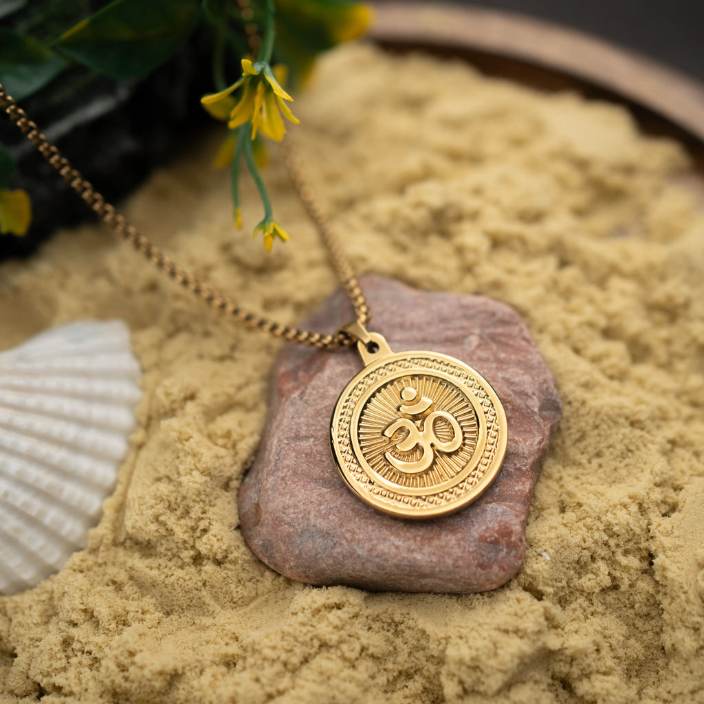 Om Orbit — Premium Gold
