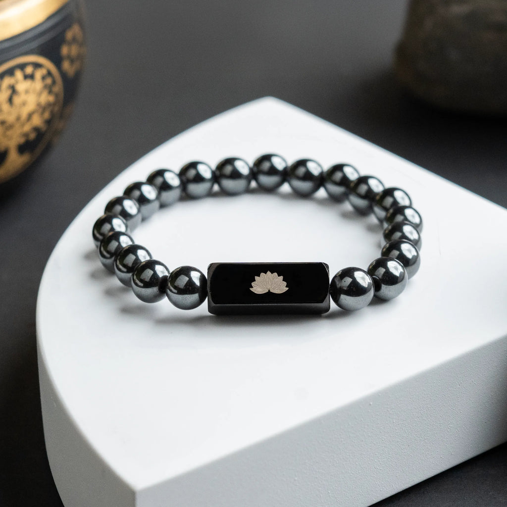 Grounded Focus — Hematite