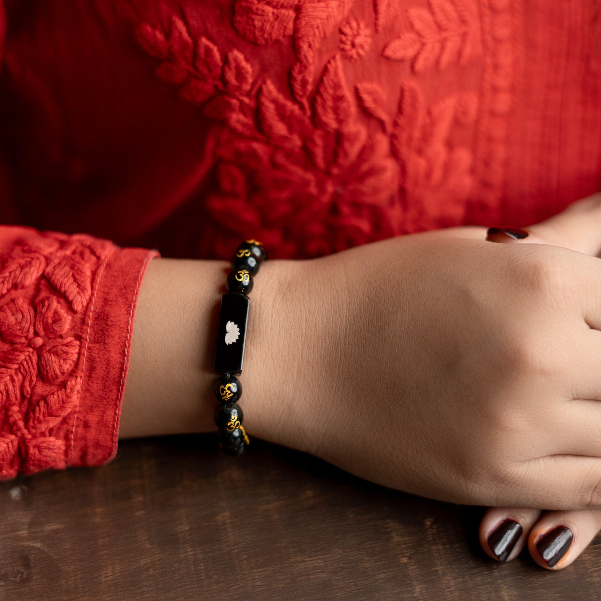 Black Onyx Om Bracelet